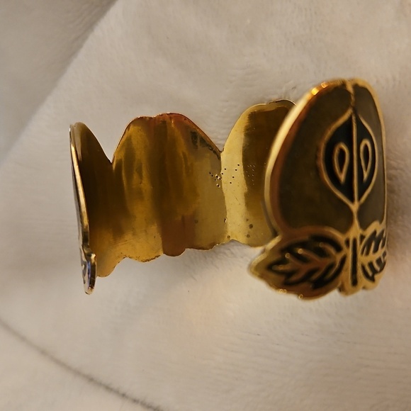 Vintage Unique Indian Brass Apples Life and Renewal Symbolic Cuff Bracelet - Picture 10 of 12